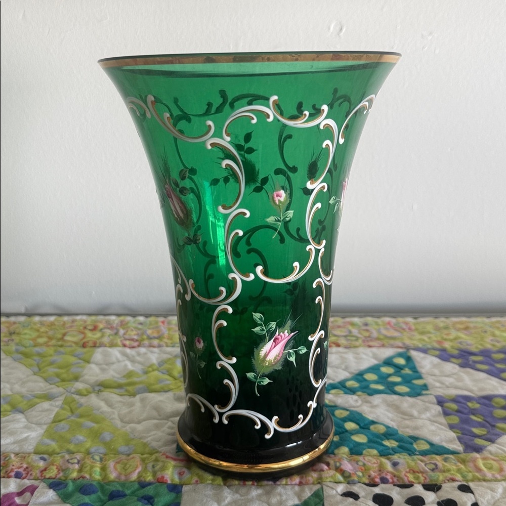 Vintage 1920s Bohemian (Czech) Emerald Green Art Glass, Floral Details, Gold Rim - Picture 4 of 5